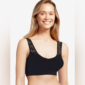 Women's Chantelle Soft Stretch Padded Top with Lace